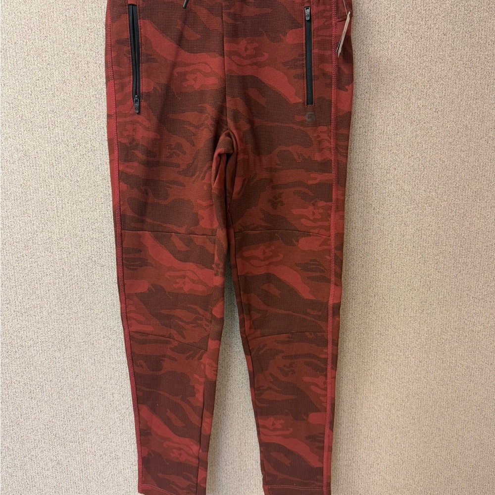 Gap Boys GapFit Tech Joggers Red Camo Size L/10 with Zipper Pockets